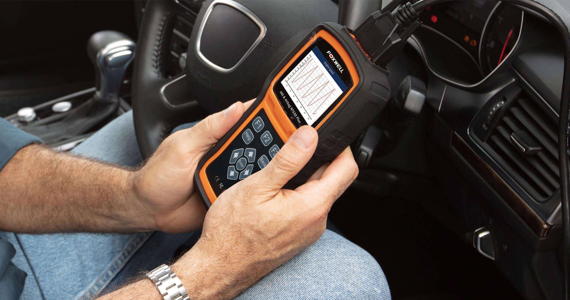 The Ultimate Guide to OBDII Devices