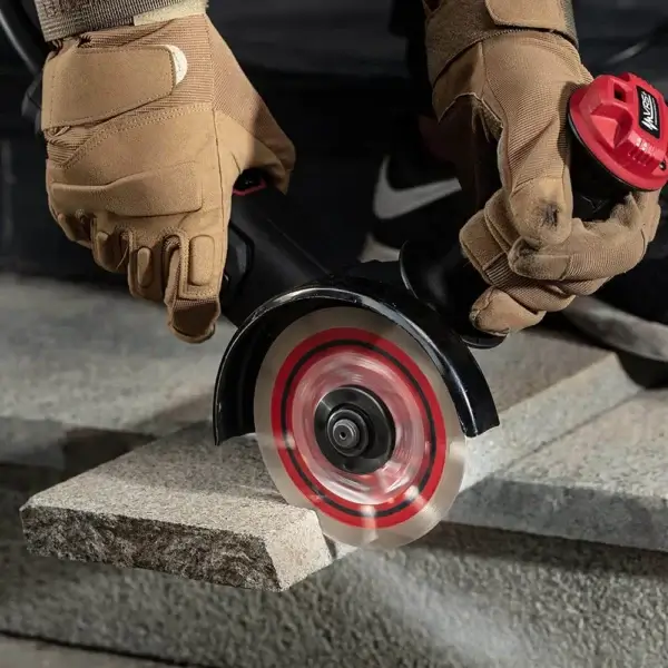 Segmented_Diamond_Blade_Detail_IMG_3 Segmented_Diamond_Blade_Detail_IMG_3